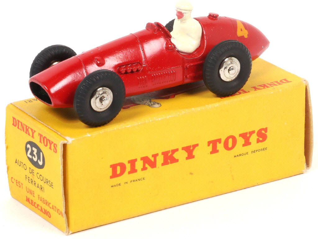 Lot 349 - DINKY TOYS (FRANCE) (1)