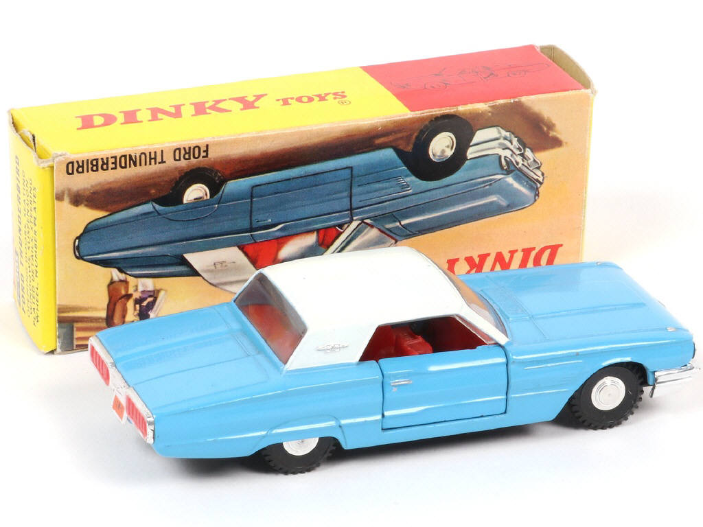 Lot 284 - DINKY TOYS (GB) (1)