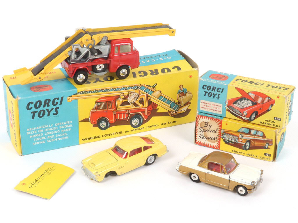 Lot 170 - CORGI TOYS (GB) (3)