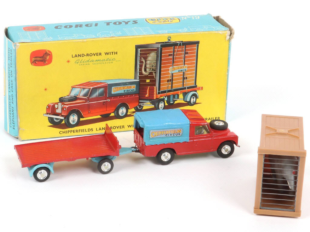 Lot 161 - CORGI TOYS (GB) (1)