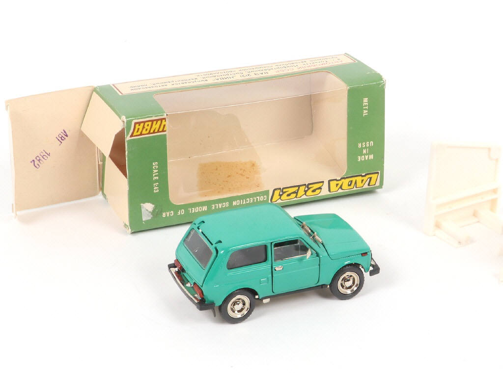 Lot 97 - NOVOEXPORT (URSS) (1)