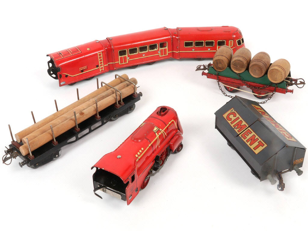 Lot 57 - DIVERS (Ecartement O) (5)