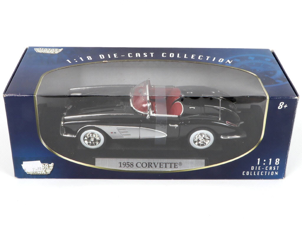 Lot 37 - DIVERS (4)