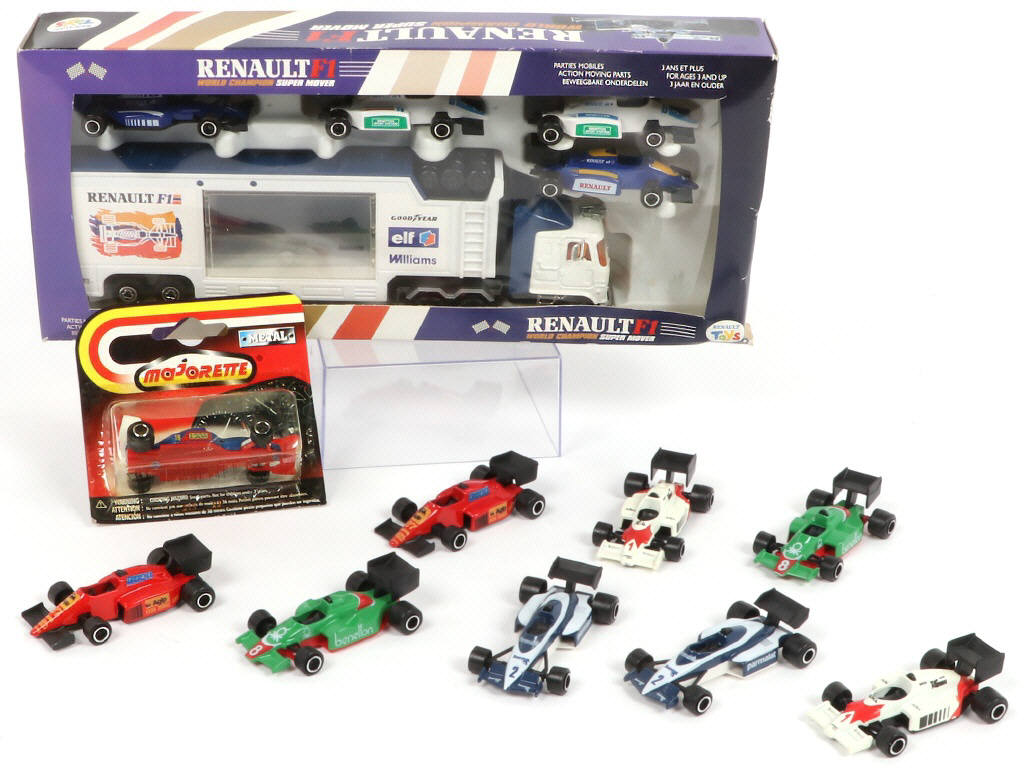 Lot 66 - MAJORETTE (FRANCE) (10)