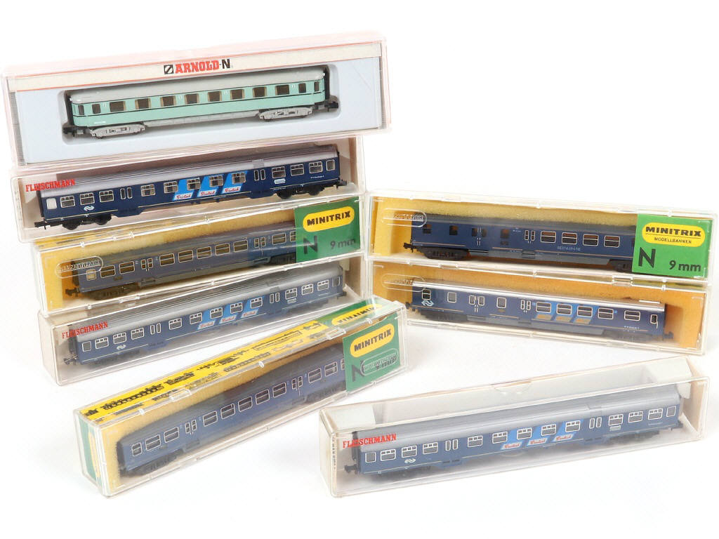 Lot 73 - DIVERS (Ecartement N) (8)