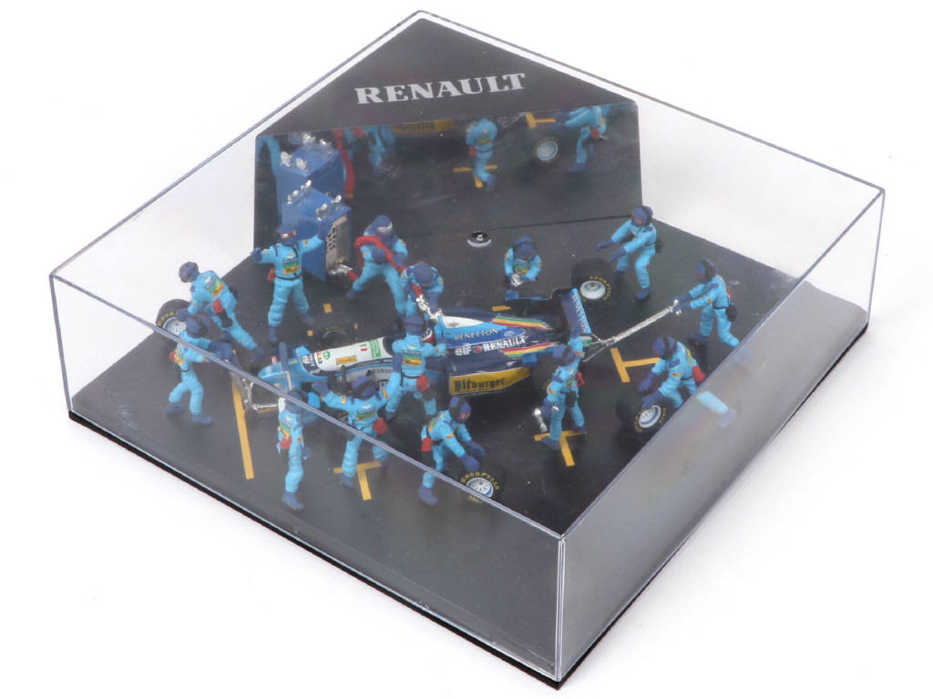 Lot 48 - DIVERS (7)