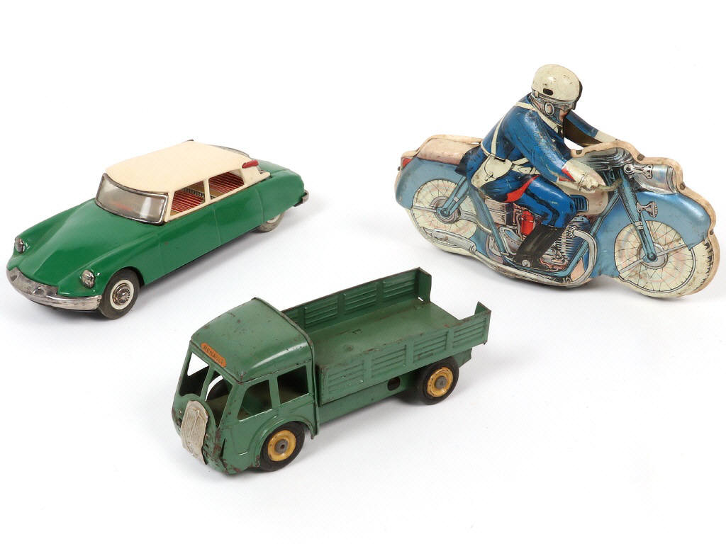 Lot 38 - DIVERS (FRANCE) (3)