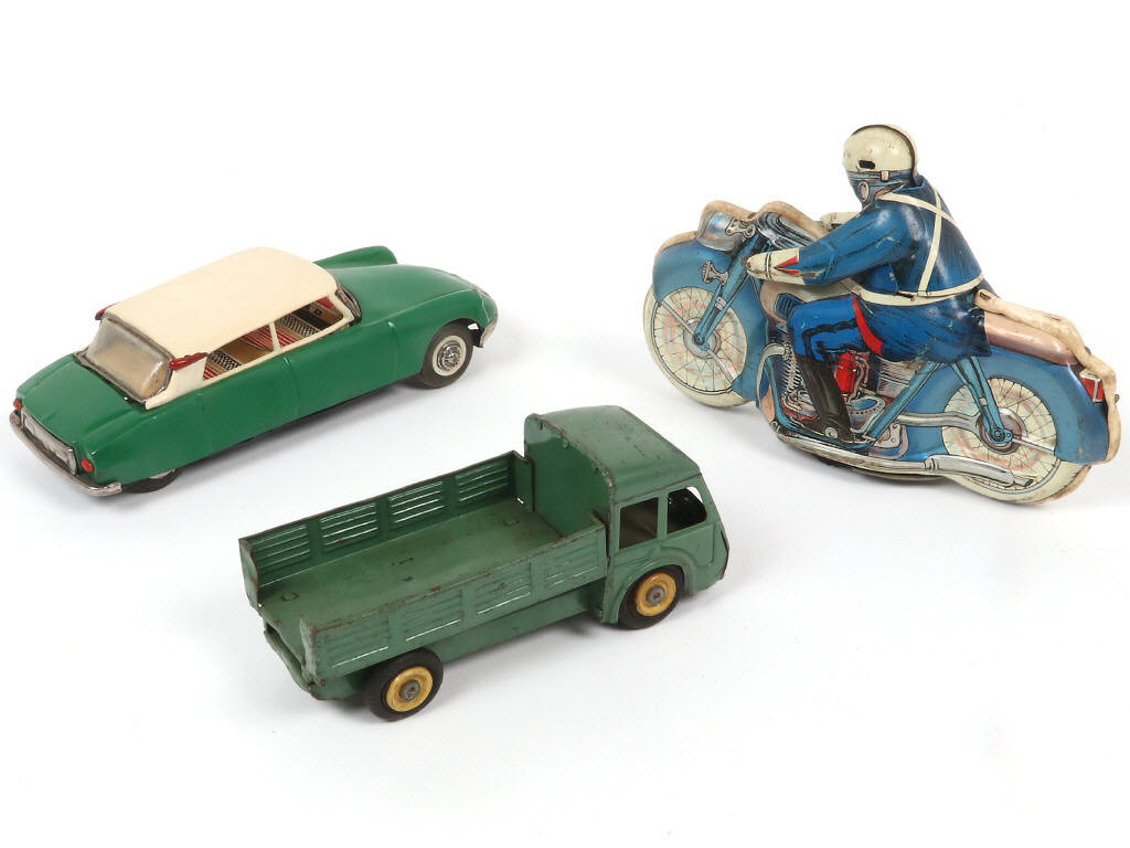 Lot 38 - DIVERS (FRANCE) (3)