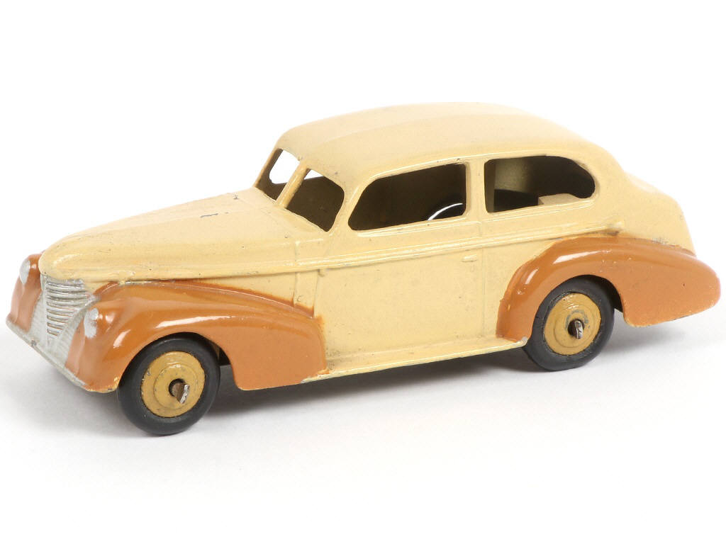 Lot 201 - DINKY TOYS (GB) (1)
