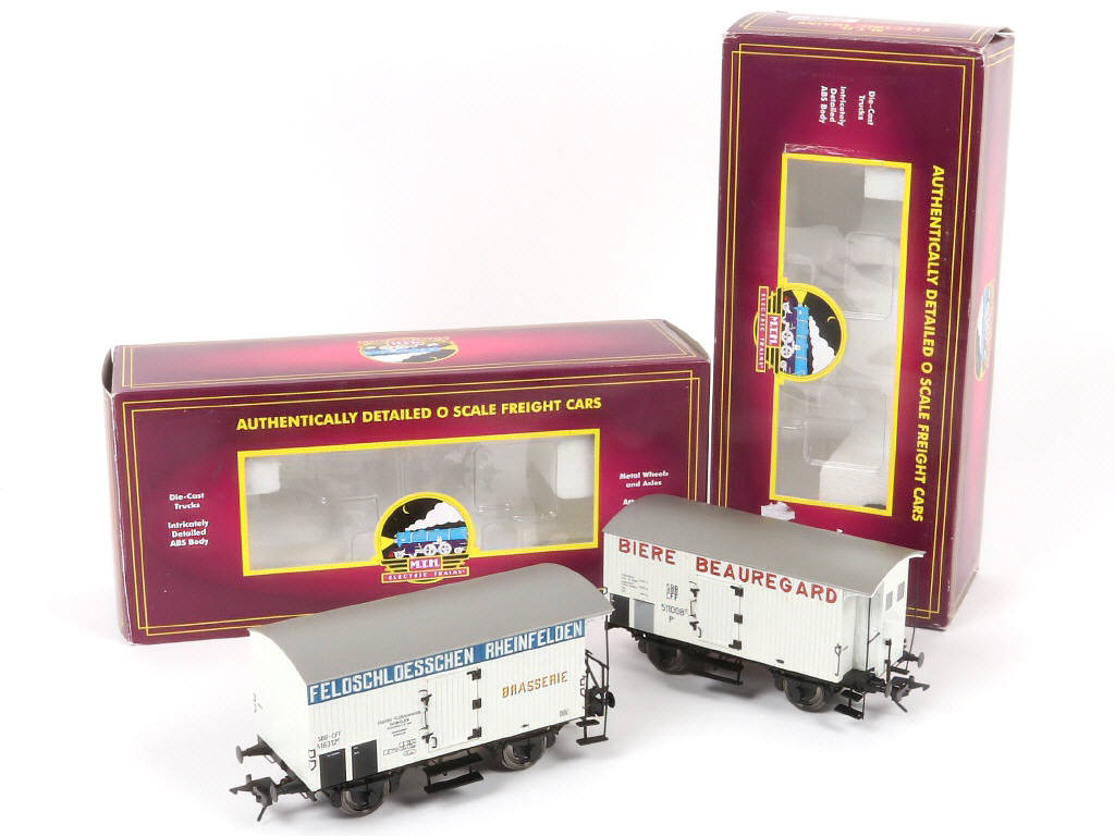 Lot 23 - M.T.H (USA) (2)