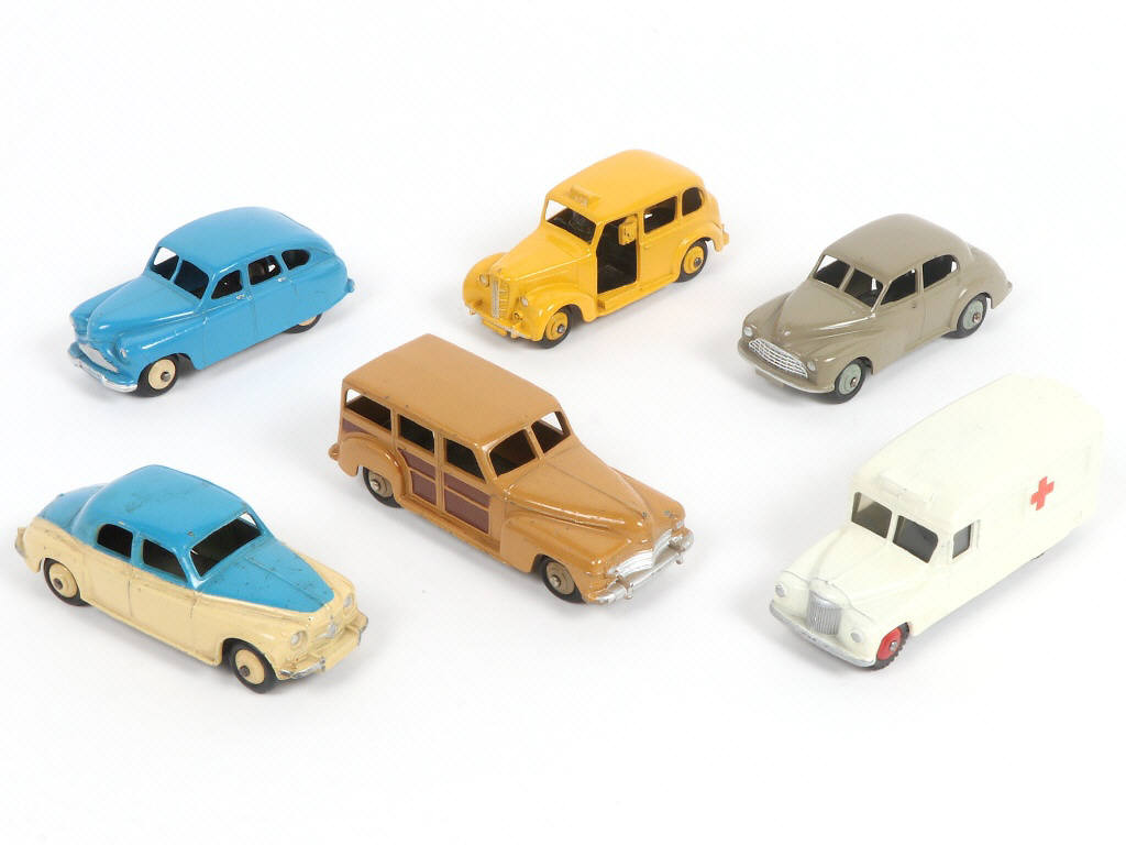 Lot 238 - DINKY TOYS (GB) (1)