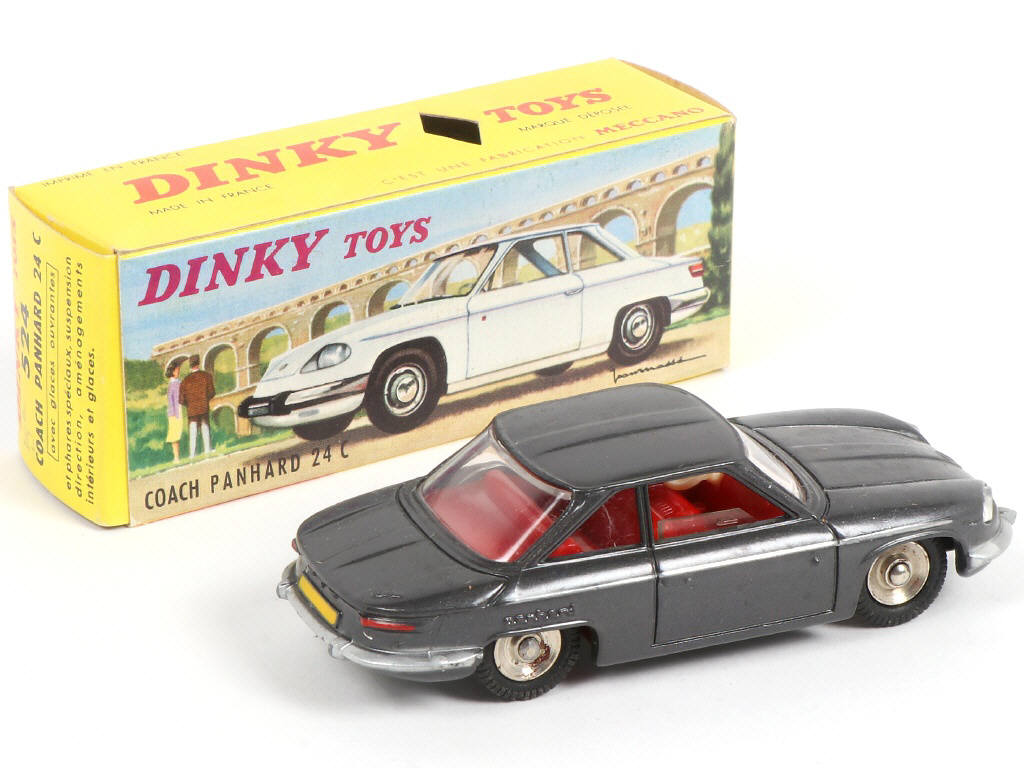 Lot 322 - DINKY TOYS (FRANCE) (1)