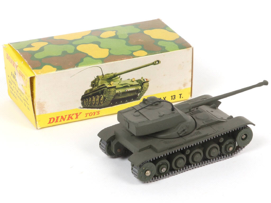 Lot 340 - DINKY TOYS (FRANCE) (1)