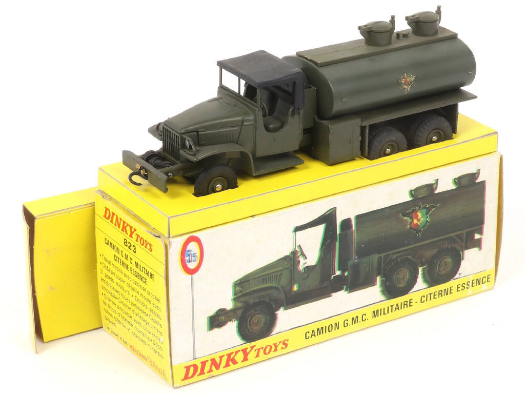 Lot 343 - DINKY TOYS (FRANCE) (1)