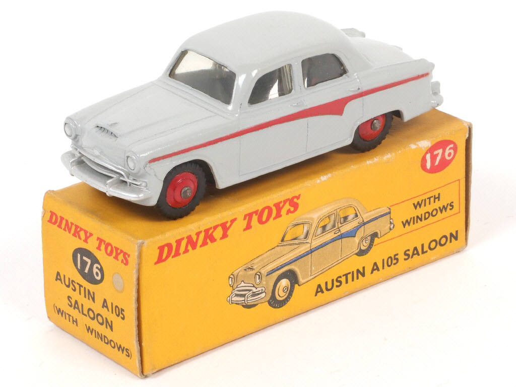 Lot 207 - DINKY TOYS (GB) (1)