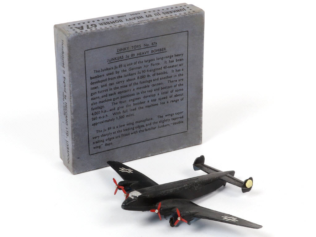 Lot 241 - DINKY TOYS (GB) (1)