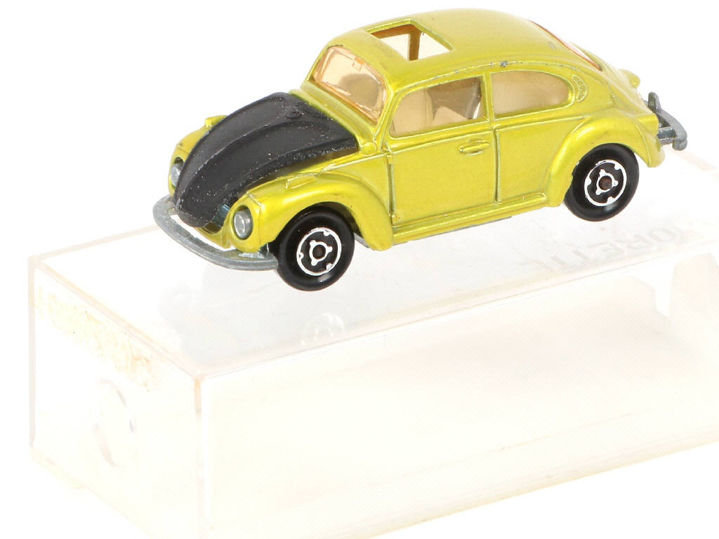 Lot 39 - MAJORETTE (FRANCE) (1)