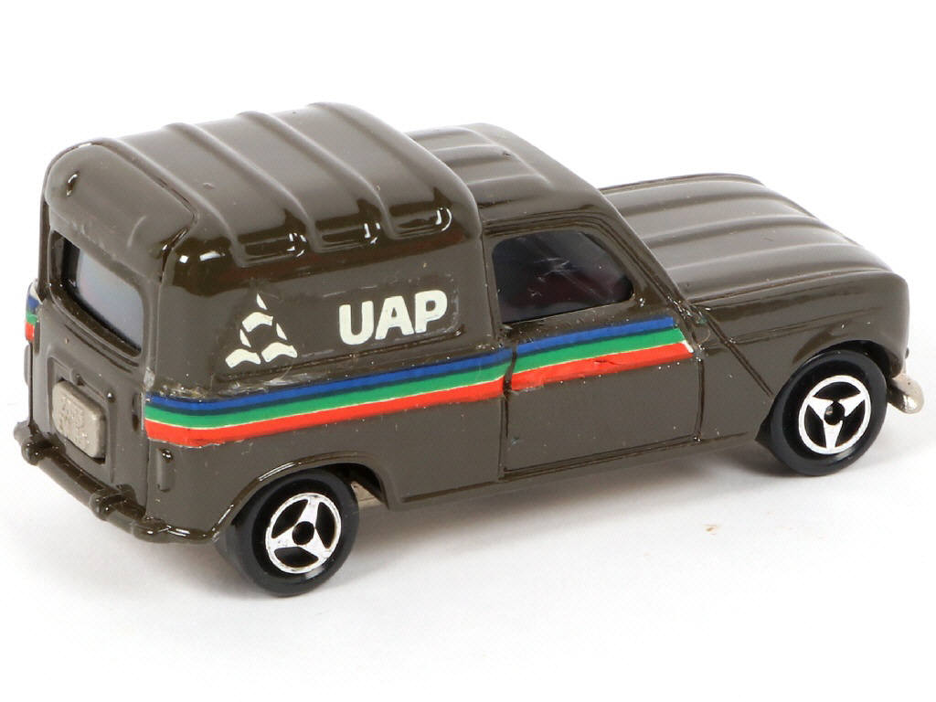 Lot 85 - MAJORETTE (FRANCE) (1)