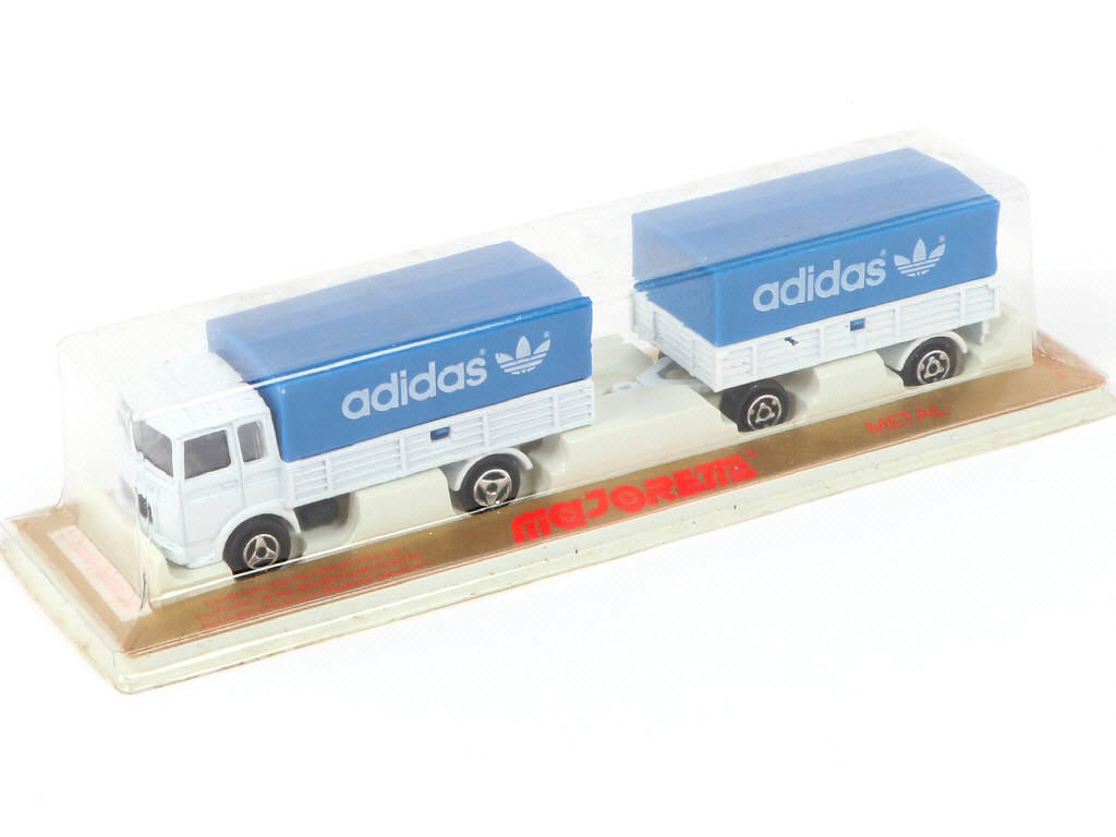 Lot 180 - MAJORETTE (FRANCE) (1)