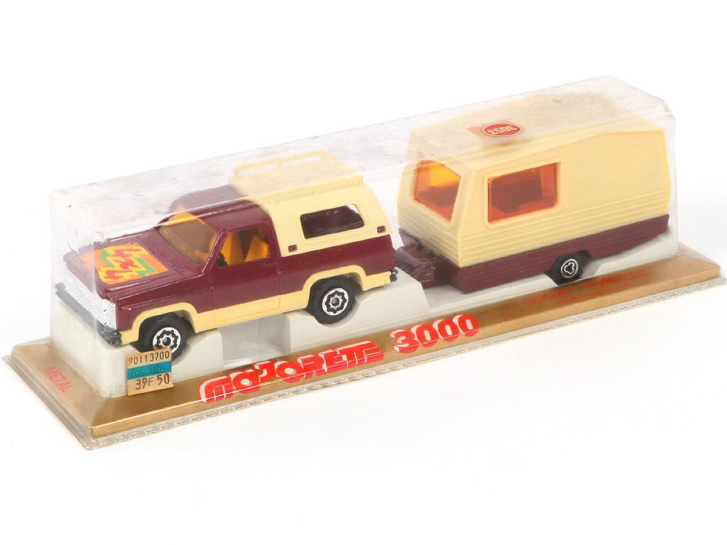 Lot 146 - MAJORETTE (FRANCE) (1)