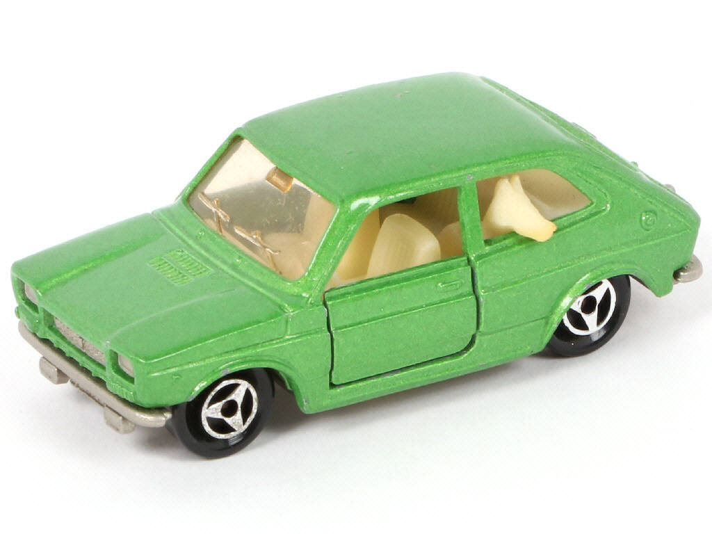 Lot 41 - MAJORETTE (FRANCE) (1)