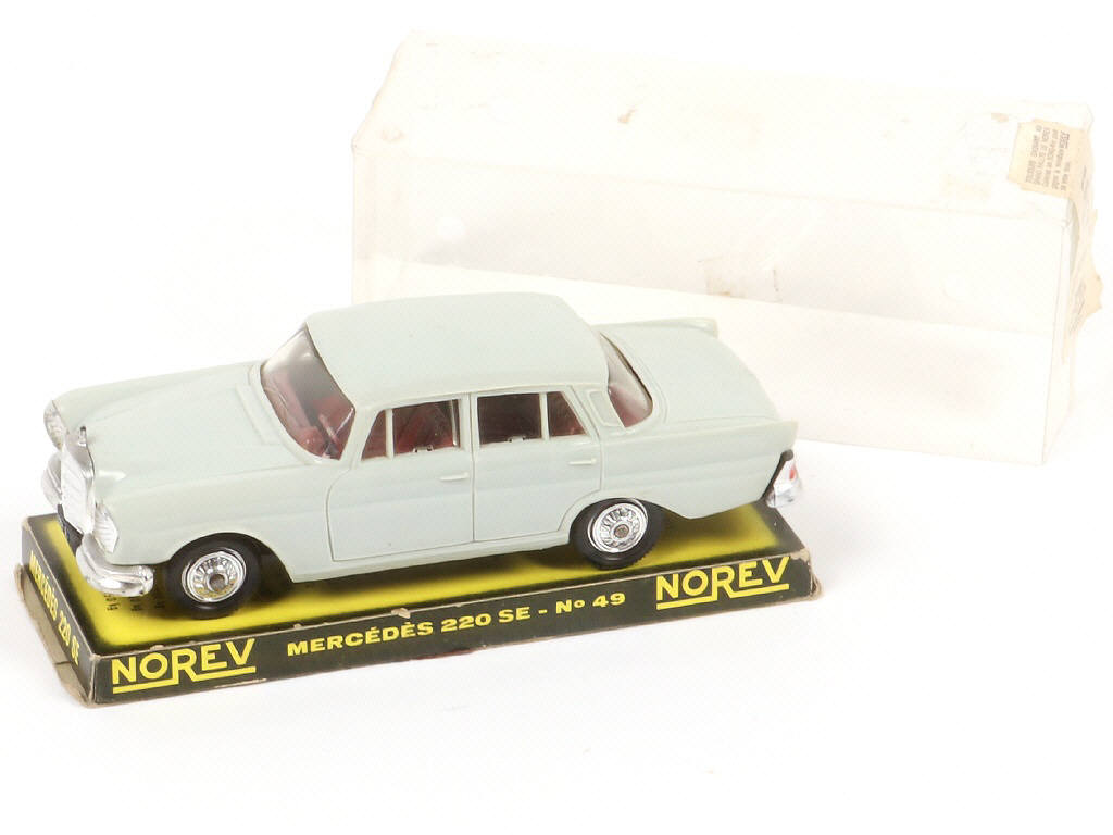 Lot 228 - NOREV (FRANCE) (1)