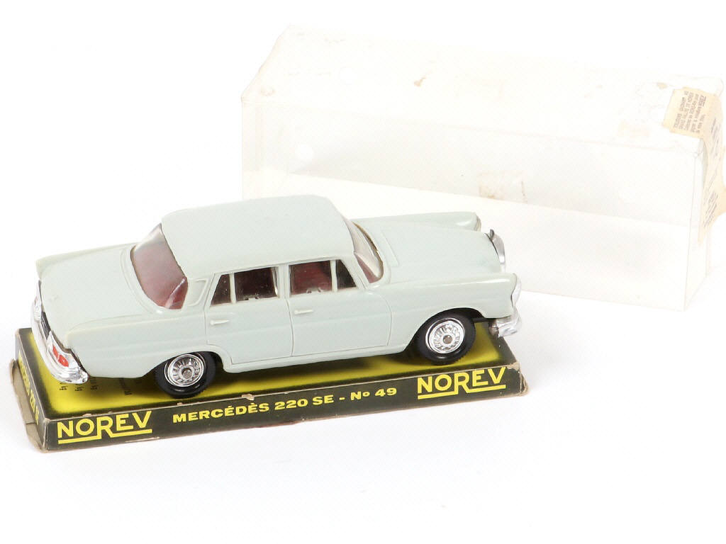 Lot 228 - NOREV (FRANCE) (1)