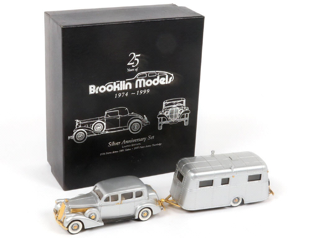 Lot 163 - BROOKLIN MODELS (GB) (1)