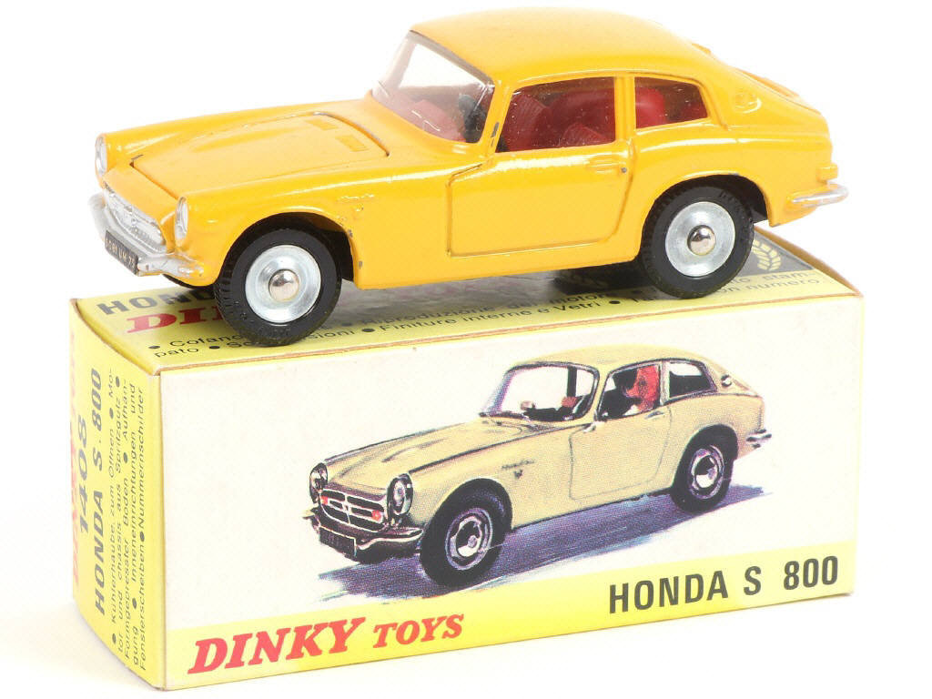 Lot 341 - DINKY TOYS (FRANCE) (1)