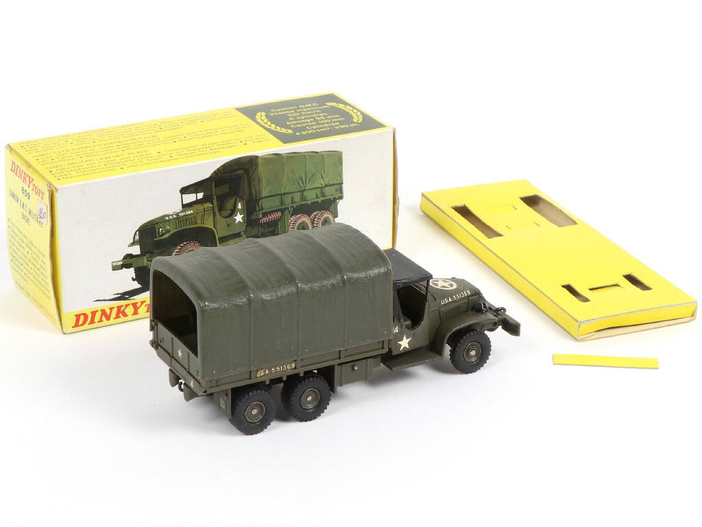 Lot 359 - DINKY TOYS (FRANCE) (1)