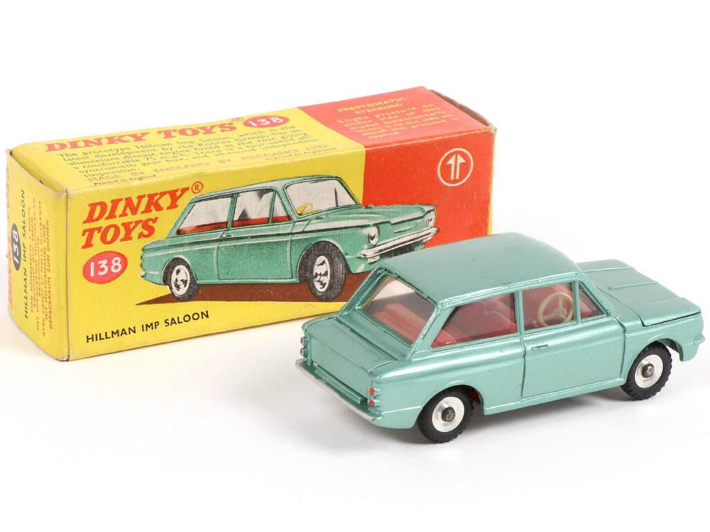 Lot 307 - DINKY TOYS (GB) (1)