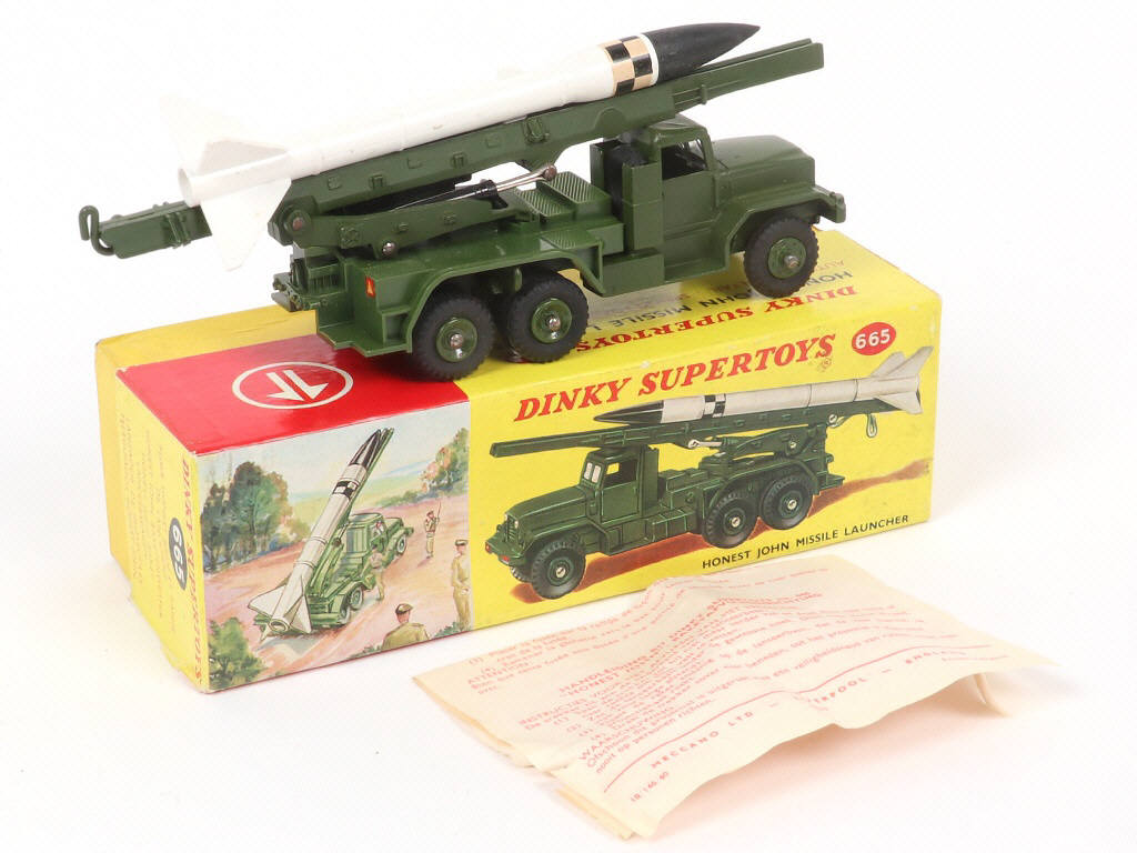 Lot 188 - DINKY TOYS (GB) (1)