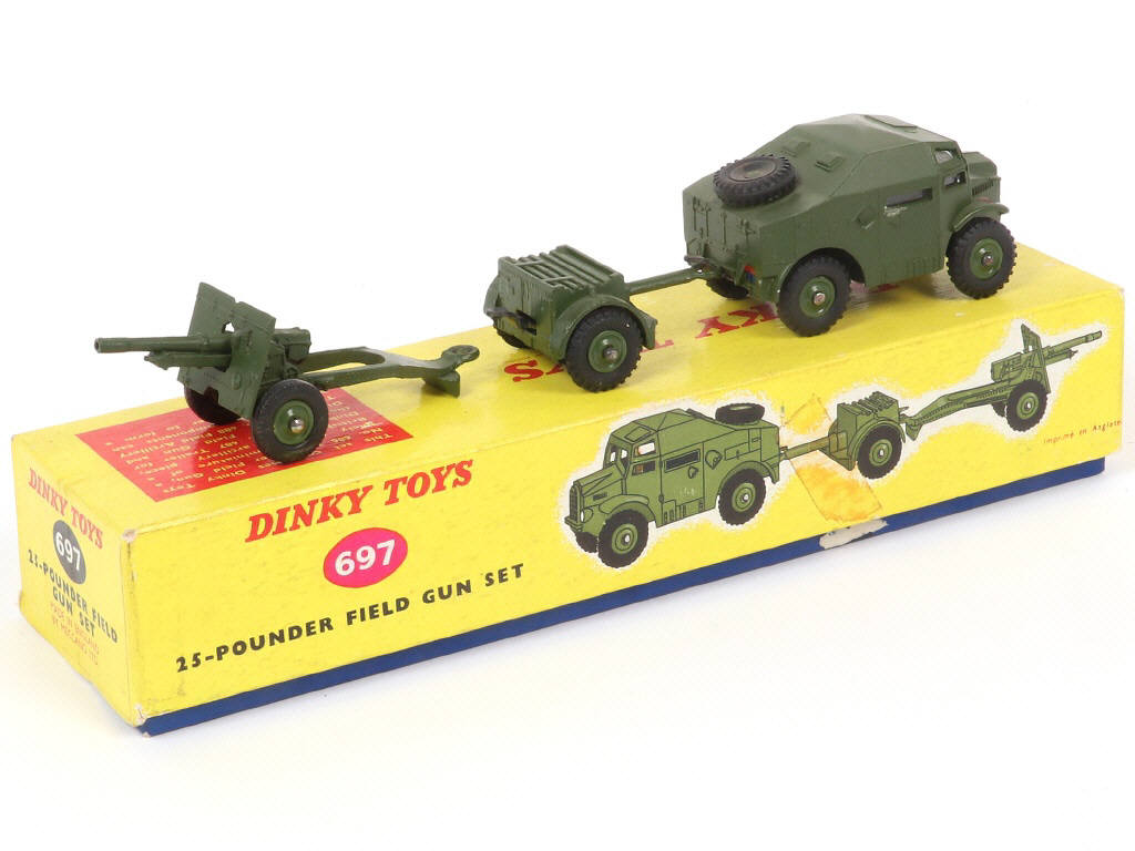 Lot 187 - DINKY TOYS (GB) (1)