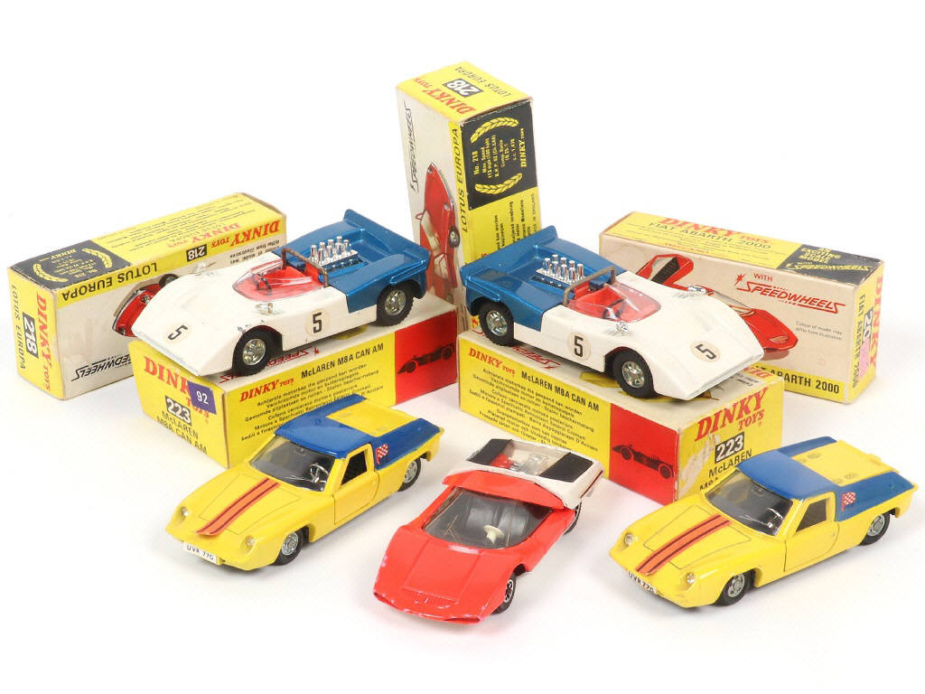 Lot 208 - DINKY TOYS (GB) (5)