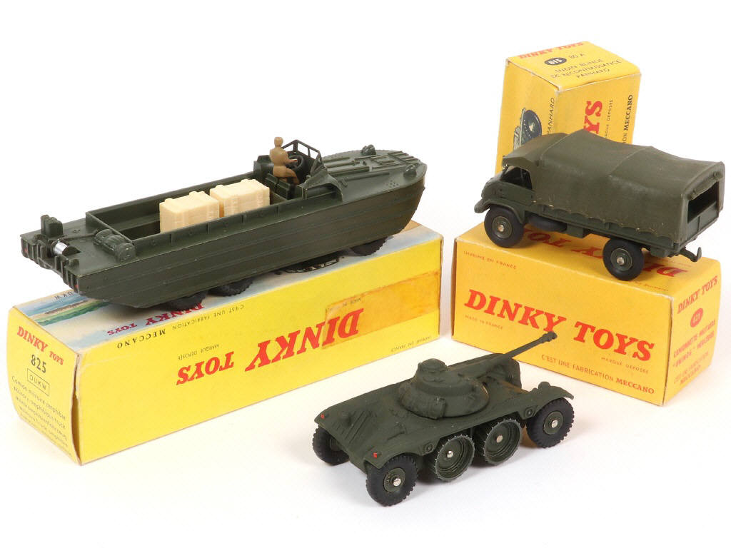 Lot 298 - DINKY TOYS (FRANCE) (3)