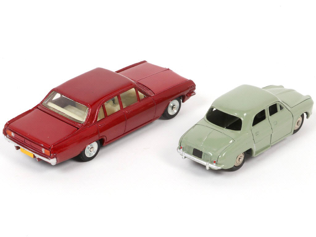 Lot 261 - DINKY TOYS (FRANCE) (2)