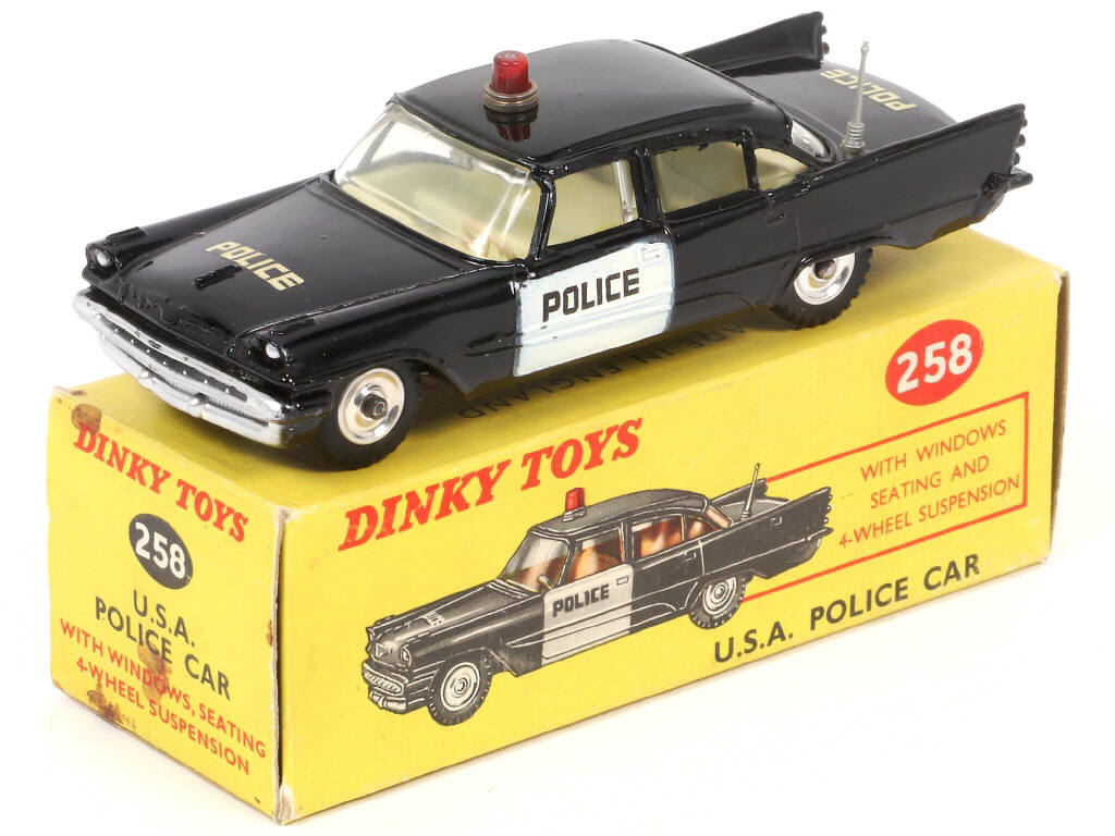 Lot 173 - DINKY TOYS (GB) (1)