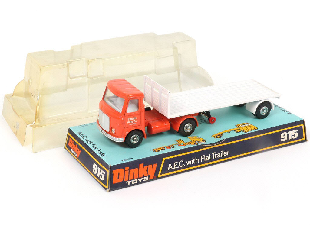 Lot 191 - DINKY TOYS (GB) (1)