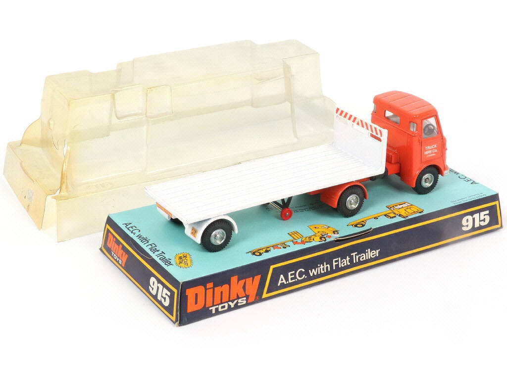 Lot 191 - DINKY TOYS (GB) (1)