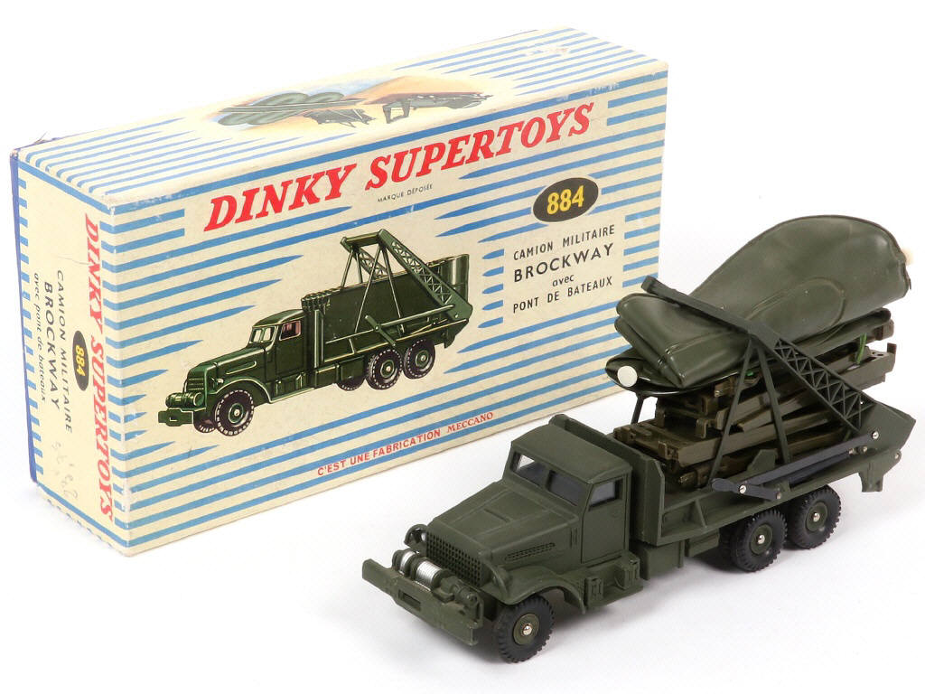Lot 256 - DINKY TOYS (FRANCE) (1)