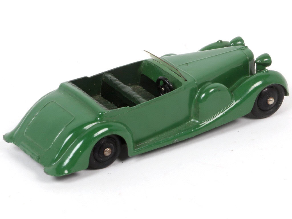 Lot 158 - DINKY TOYS (GB) (1)