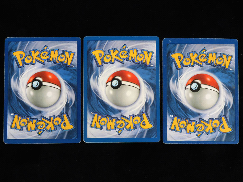 Lot 58 - POKEMON COMPANY (FRANCE) (3)