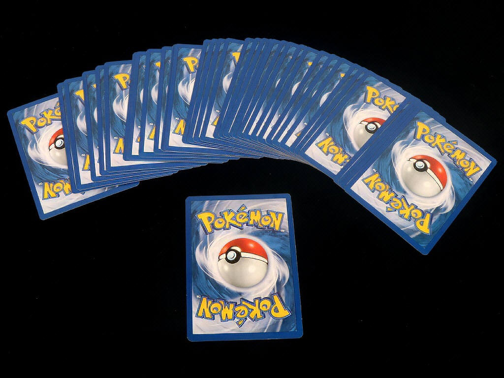 Lot 39 - POKEMON COMPANY (FRANCE) (1)