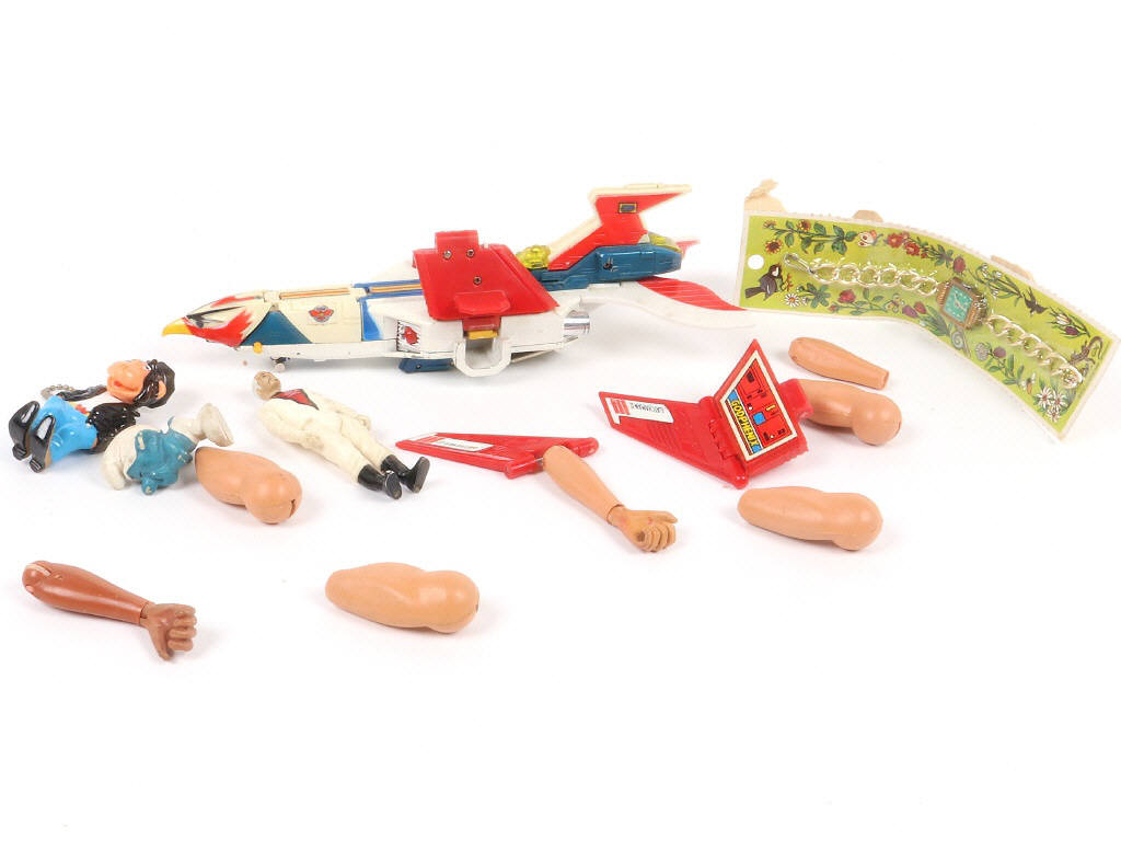 Lot 327 - DIVERS (10)