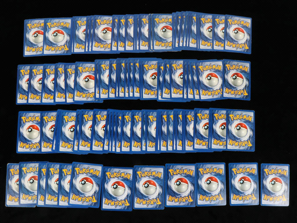 Lot 82 - POKEMON COMPANY (FRANCE) (1)