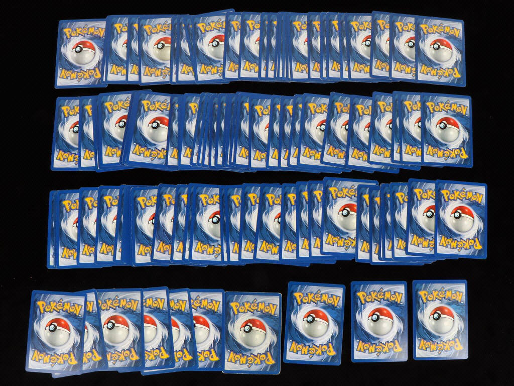 Lot 85 - POKEMON COMPANY (FRANCE) (1)