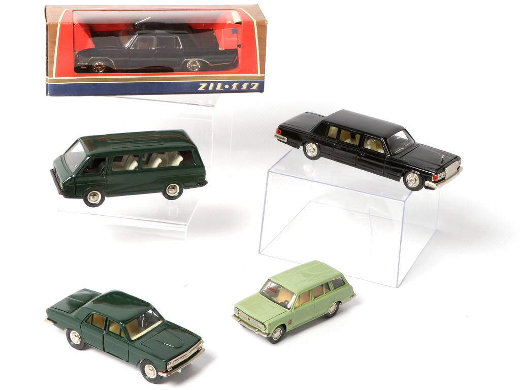 Lot 211 - DIVERS (URSS) (5)