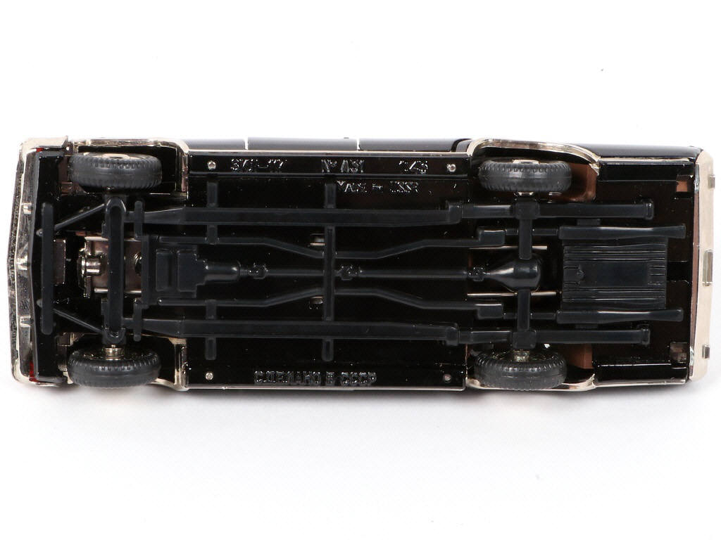 Lot 211 - DIVERS (URSS) (5)