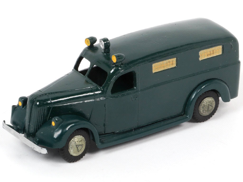 Lot 96 - TEKNO (DANEMARK) (1)