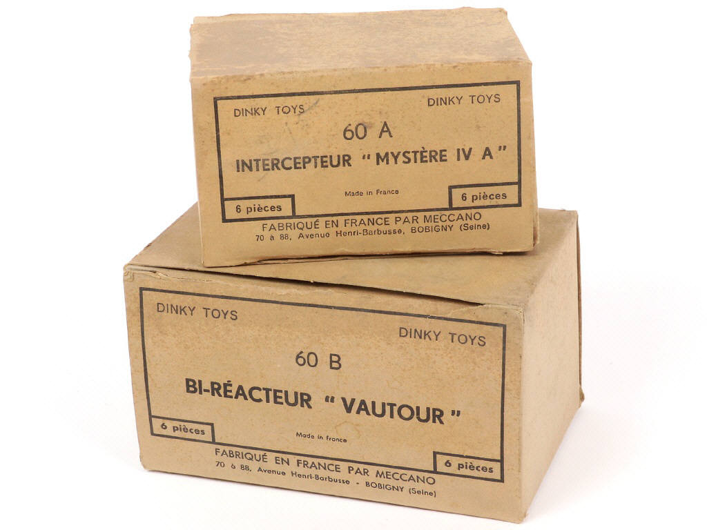 Lot 370 - DINKY TOYS (FRANCE) (2)